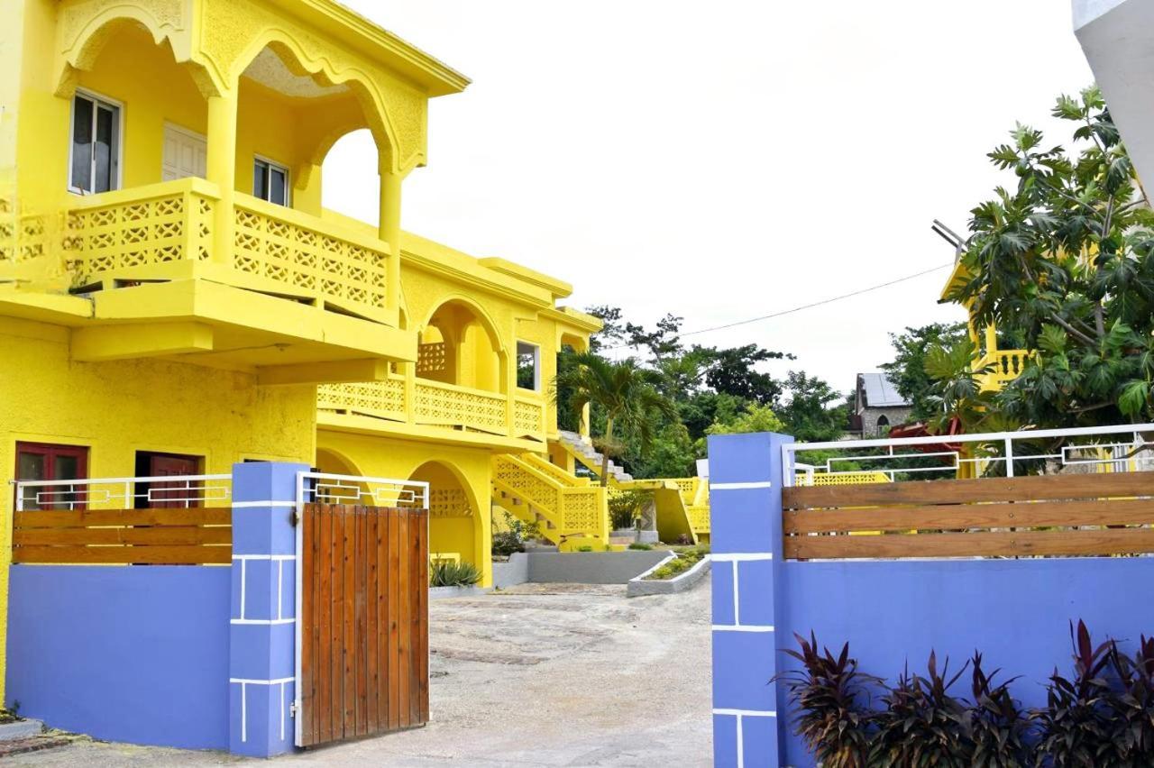 Seaesta Apartment