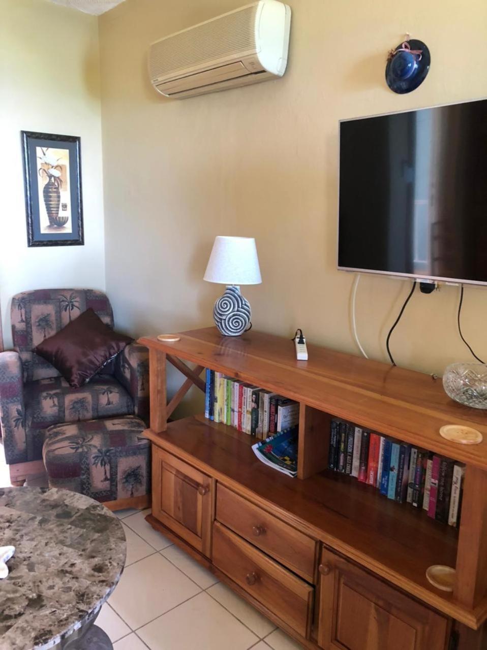 1 Bed Ocean View Apartment Negril
