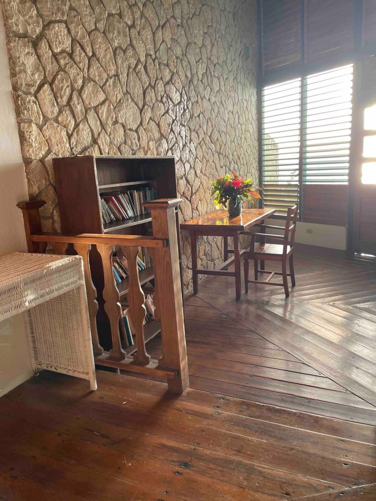 Ocean Breeze House With Pool Negril