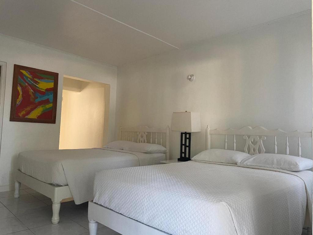 Gold Nugget Hotel