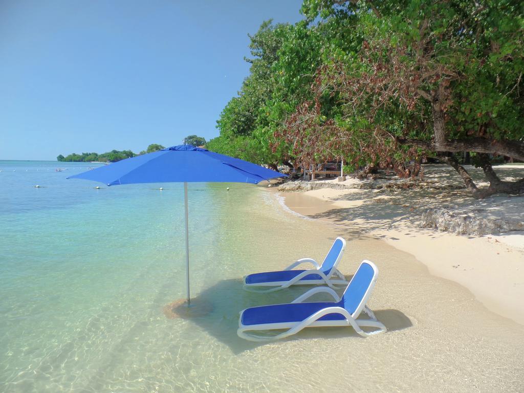 Hedonism Ii (adults Only)