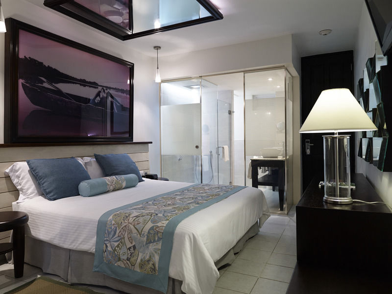 Hedonism Ii (adults Only) 4*