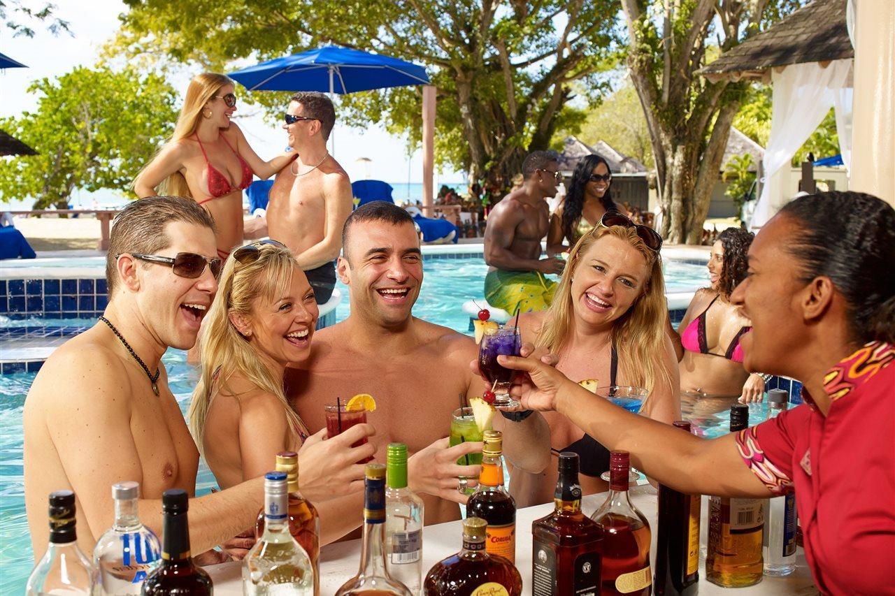 Resort Hedonism Ii (adults Only)