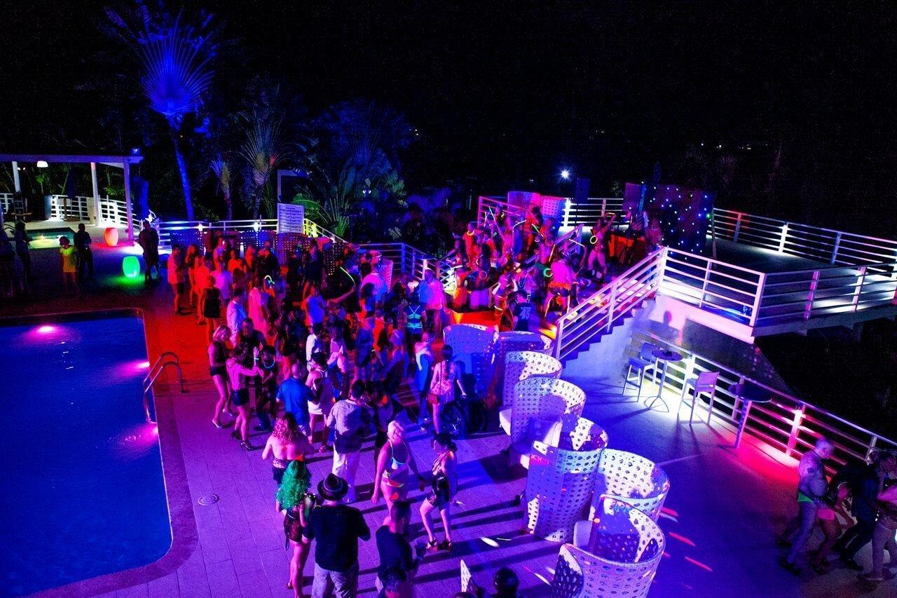Resort Hedonism Ii (adults Only)