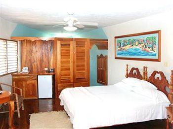 Coral Cove & 3* Negril