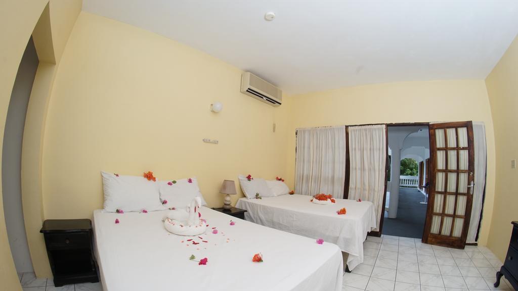 Pure Oasis Hotel Negril
