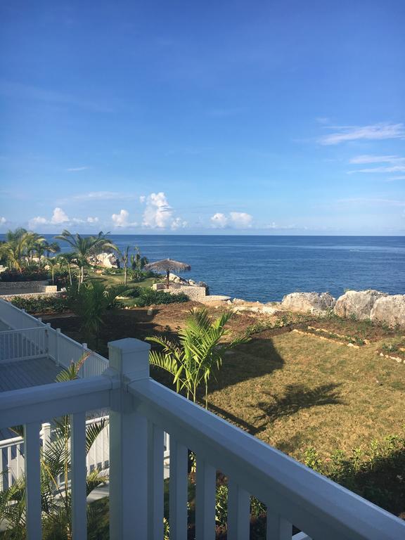 Townhome In Little Bay Country Club Holiday home Negril