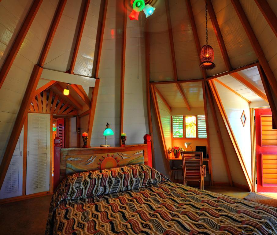 Resort The Caves 5*