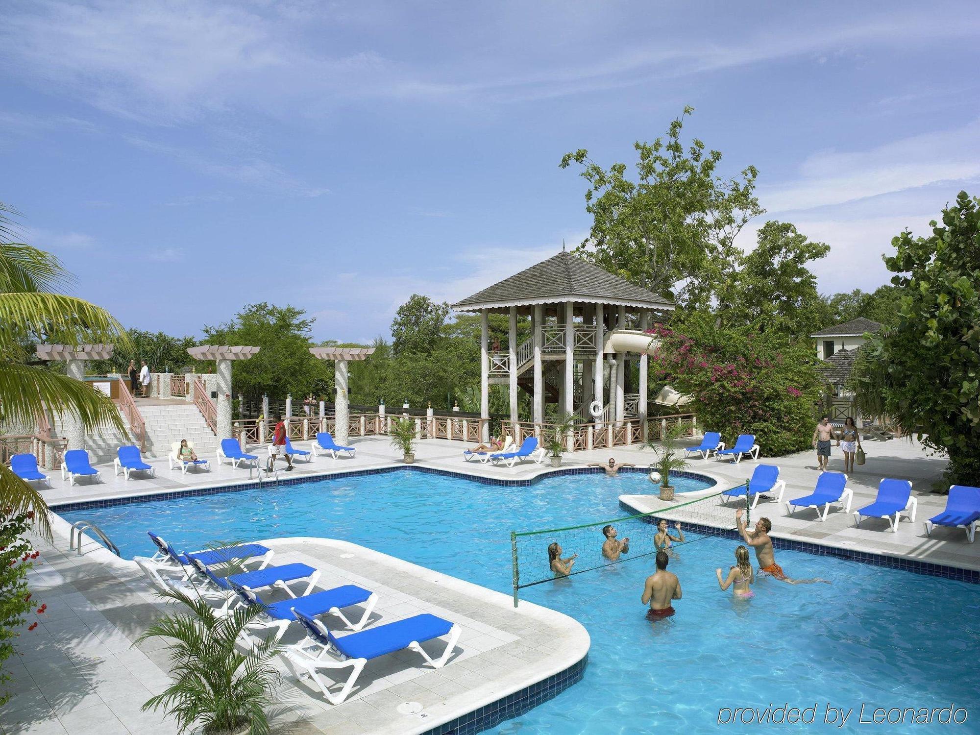 Resort Hedonism Ii (adults Only)