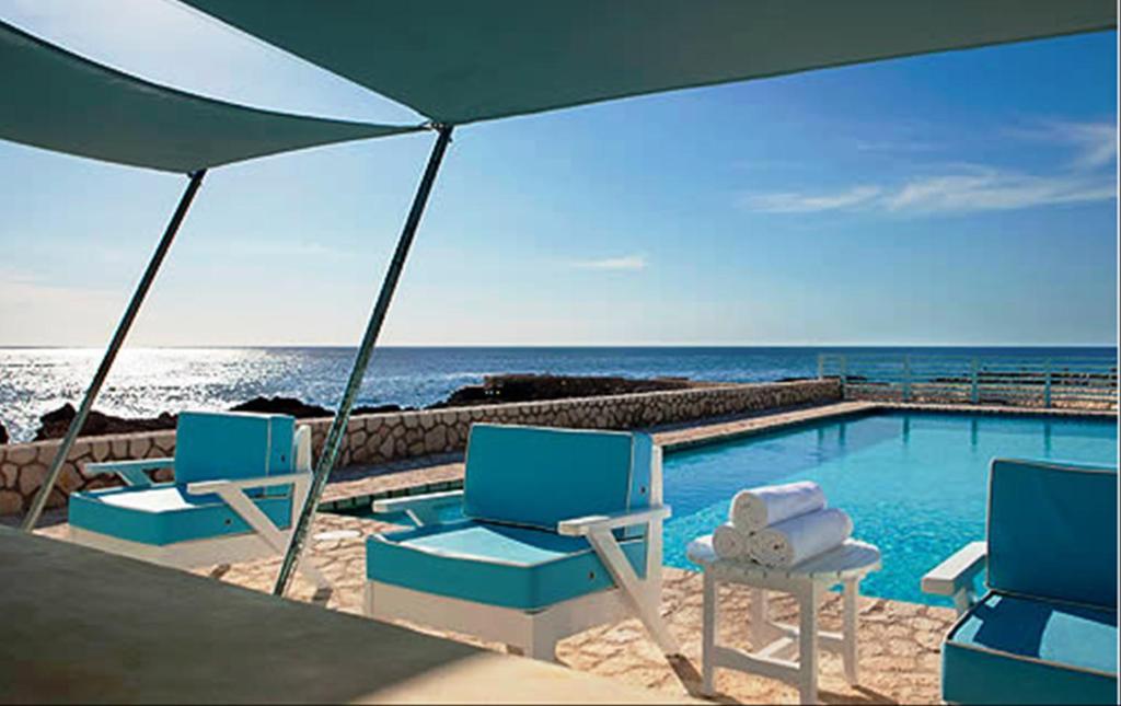 Hotel Idle Awhile Cliffs