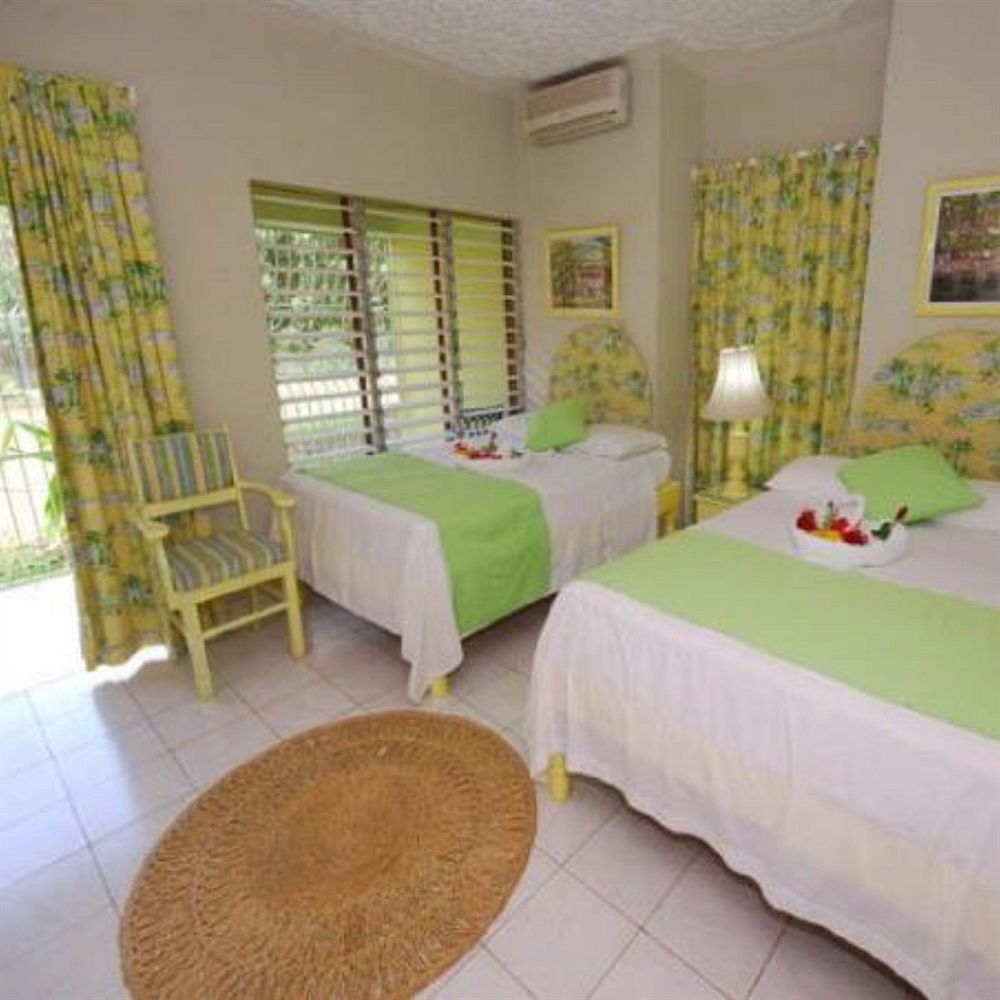 Hotel Oasis 2*