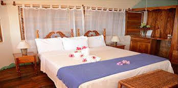 Coral Cove & 3* Negril
