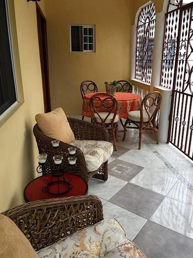 Jannetta's @whimhill * Negril