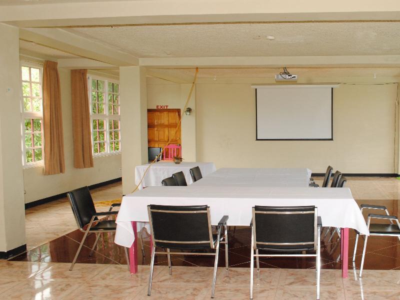 Oasis Hotel Negril