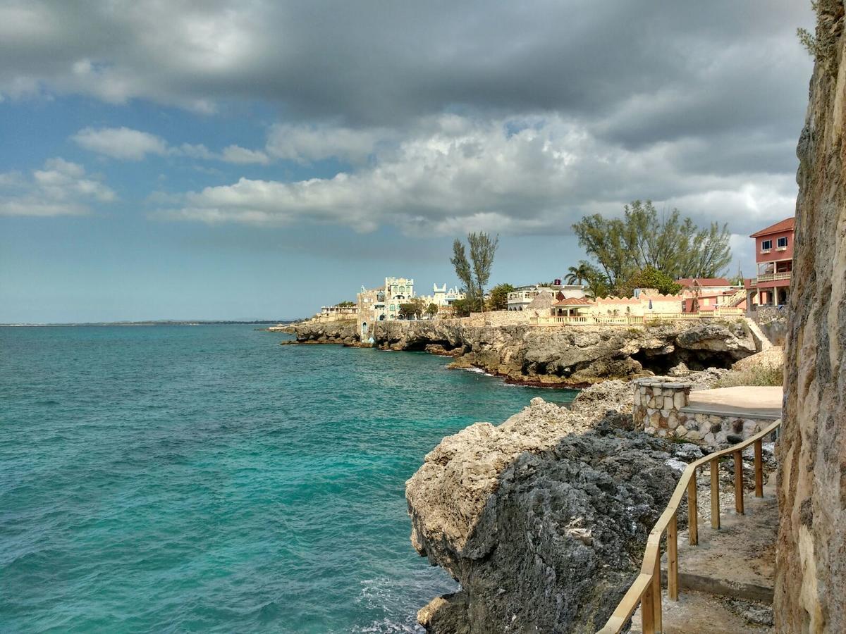 Holiday home Pattoo Castle Negril