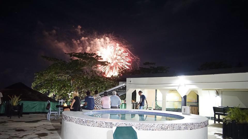 Bourbon Beach Jamaica Hotel *