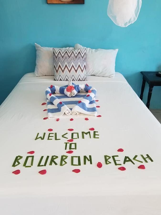 Hotel Bourbon Beach Jamaica *