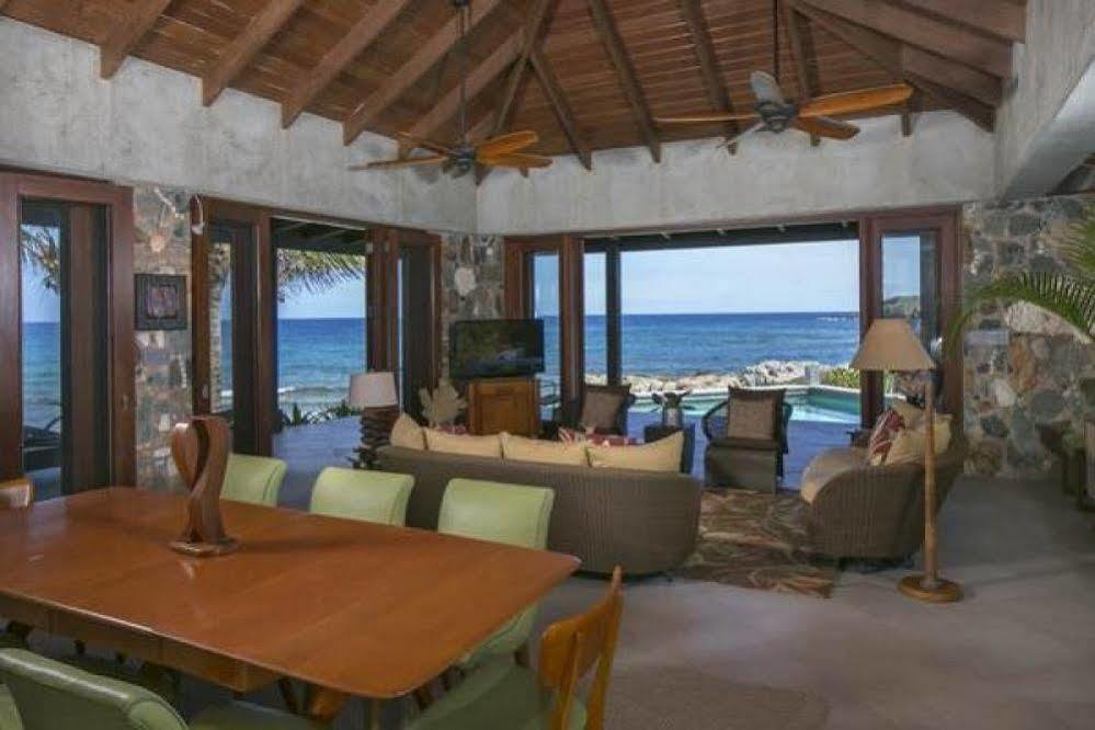 Coral Cove & 3*