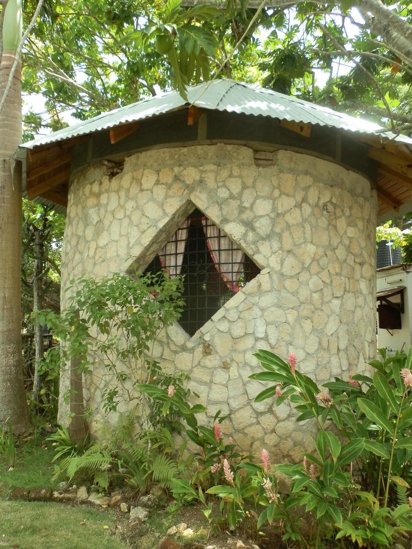 Yoga Centre * Negril