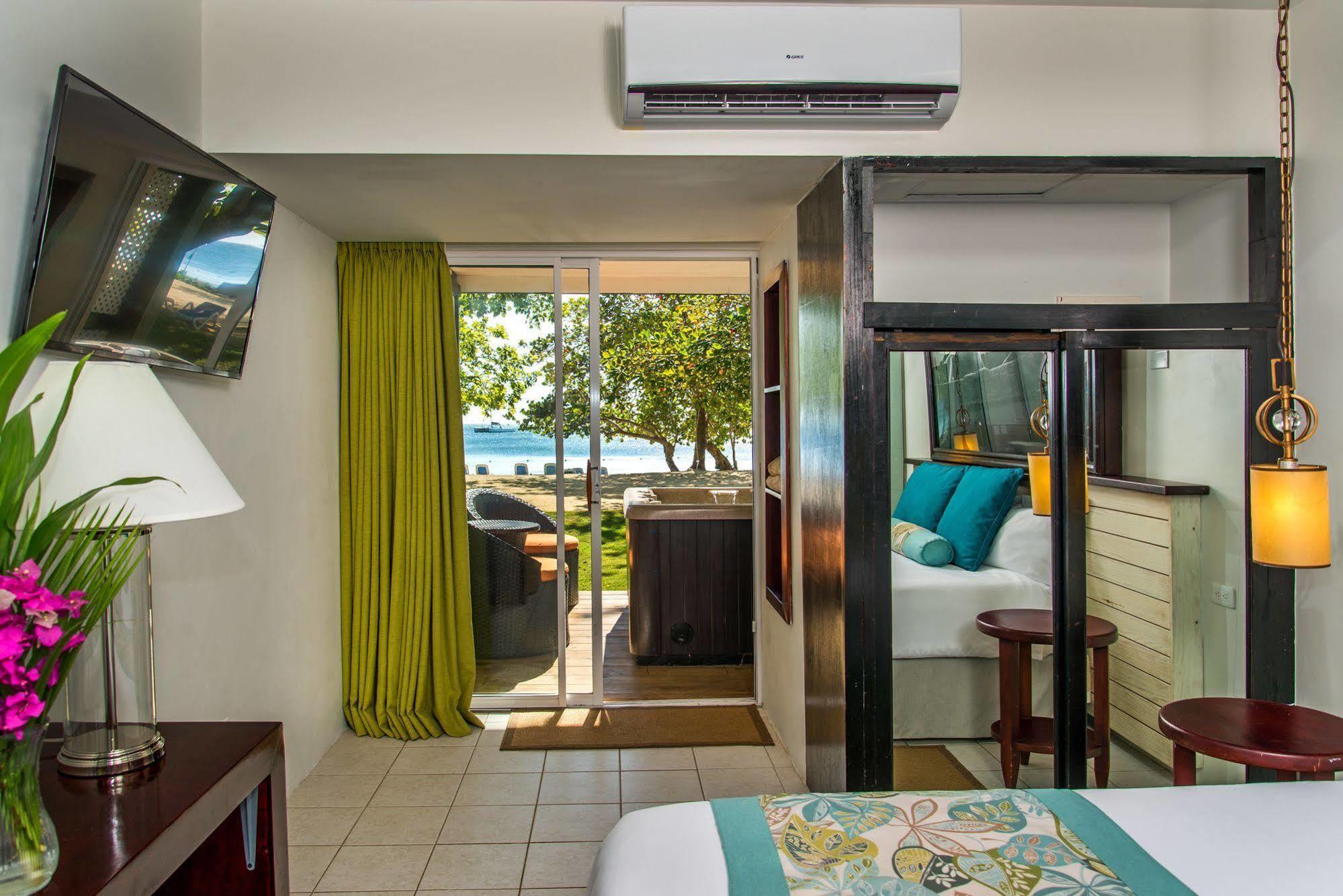 Hedonism Ii (adults Only) 4*