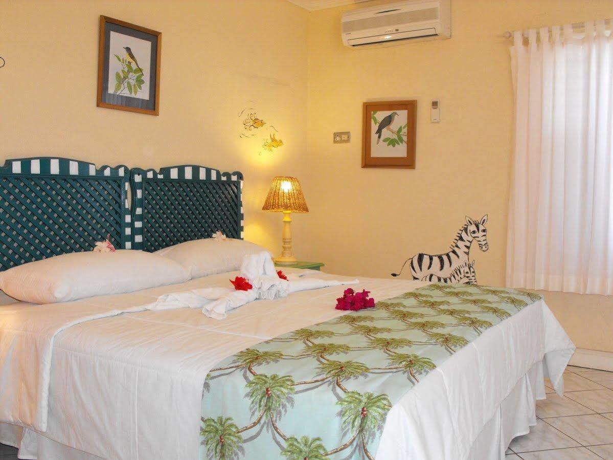 Bar-b-barn Hotel Negril
