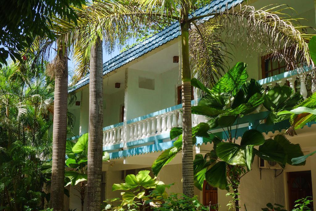 Legends Hotel 3*