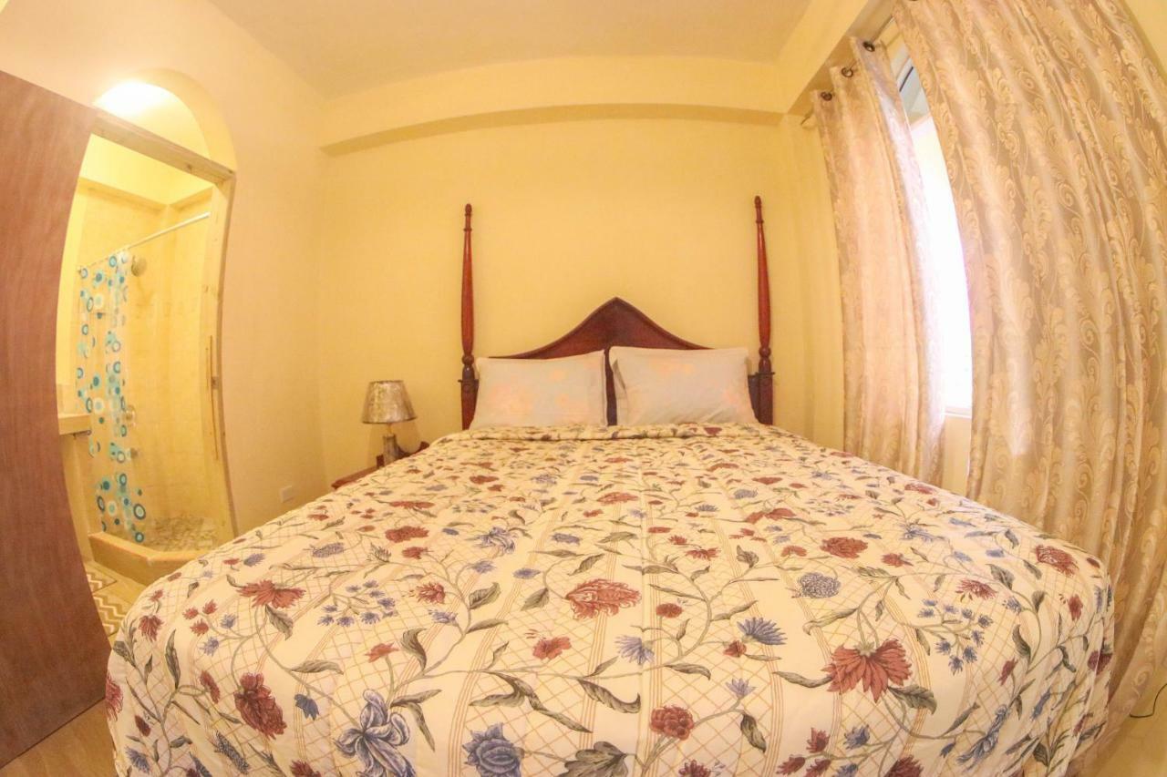 Guest house Solet's Paradise