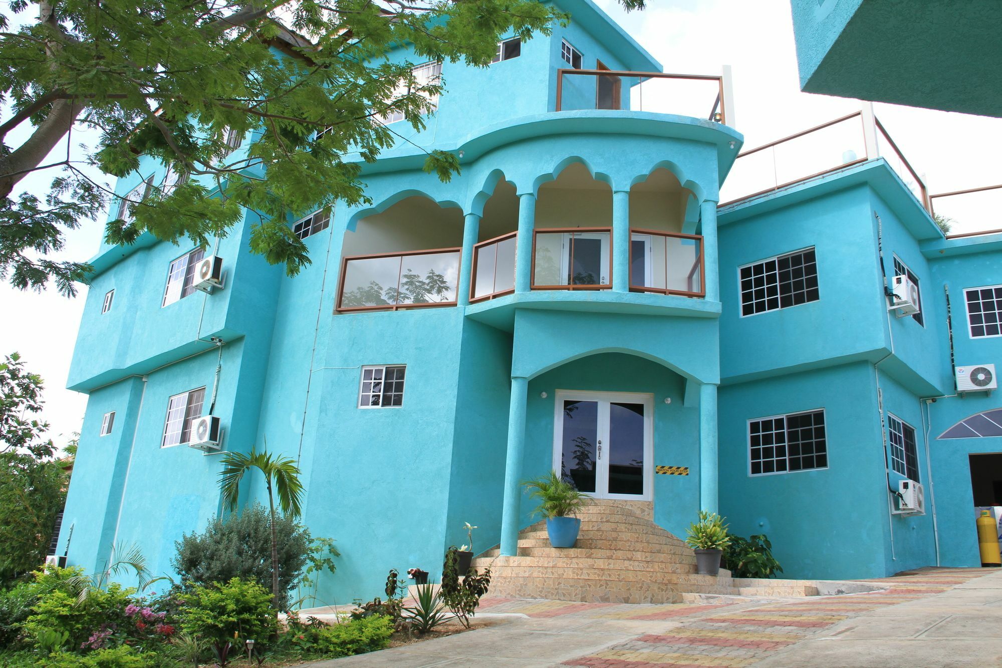 Sky Blue Ltd Resort