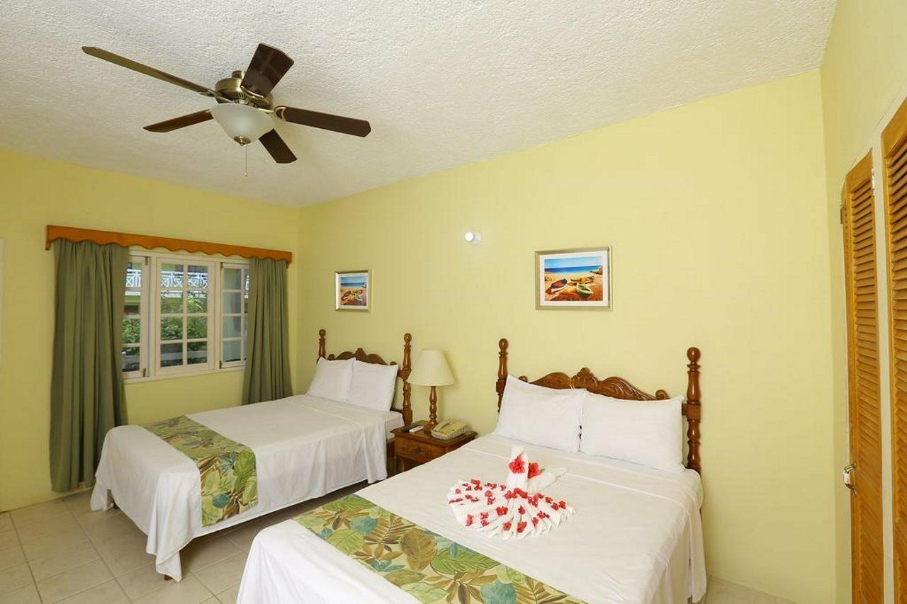 Merrils Lll Hotel Negril