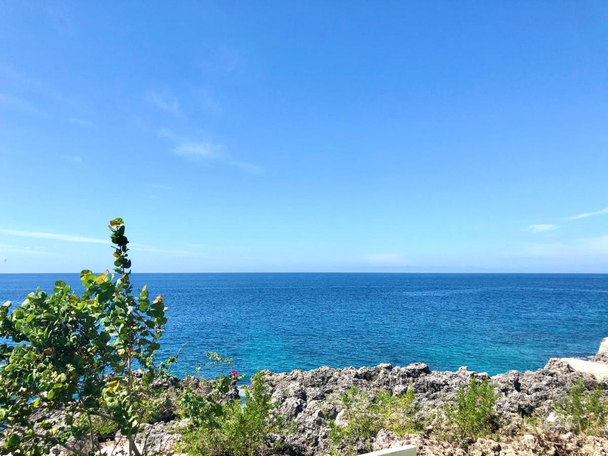 Hotel Coral Seas Cliff