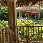Family Comfort In Jamaica - Enjoy 7 Miles Of White Sand Beach! Villa