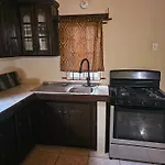 Tiny\'S Place