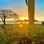 Casa Mire-Lee, Seaside Serenity At Negril 7 Miles Beach, Point Village