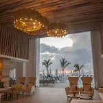 Seashore Bay Beach Resort