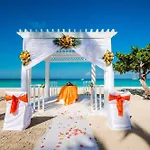 Seashore Bay Beach Resort