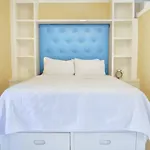 Deluxe Point Village 52