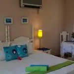 Deluxe Studio 228