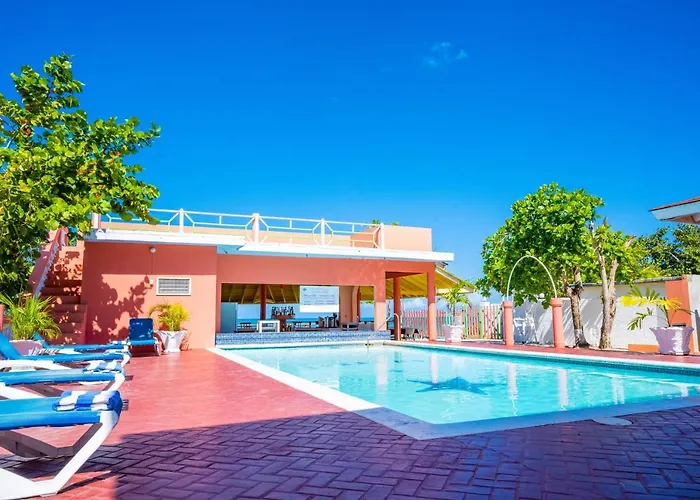 Shields Negril Villas