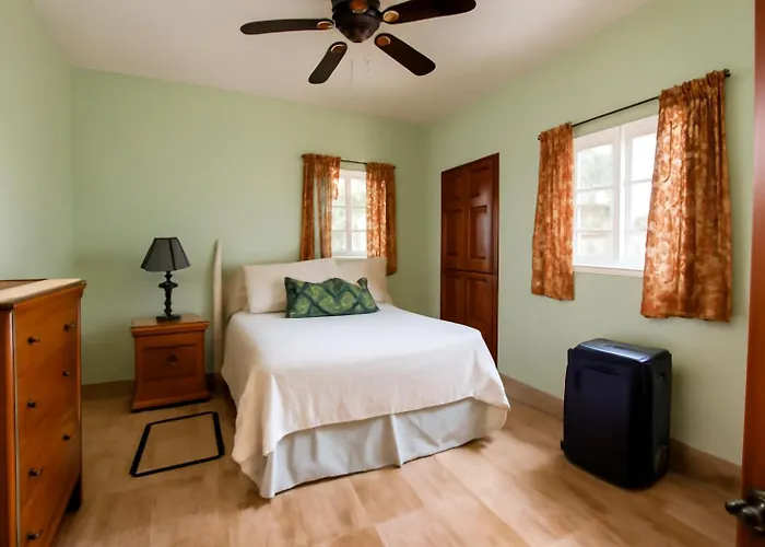 Stoney Gate Cottage -Cozy Green Bungalow With Wifi, Ac And Tv