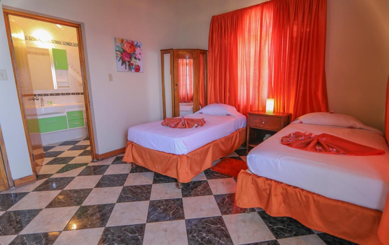 Kaiser's Hotel Negril