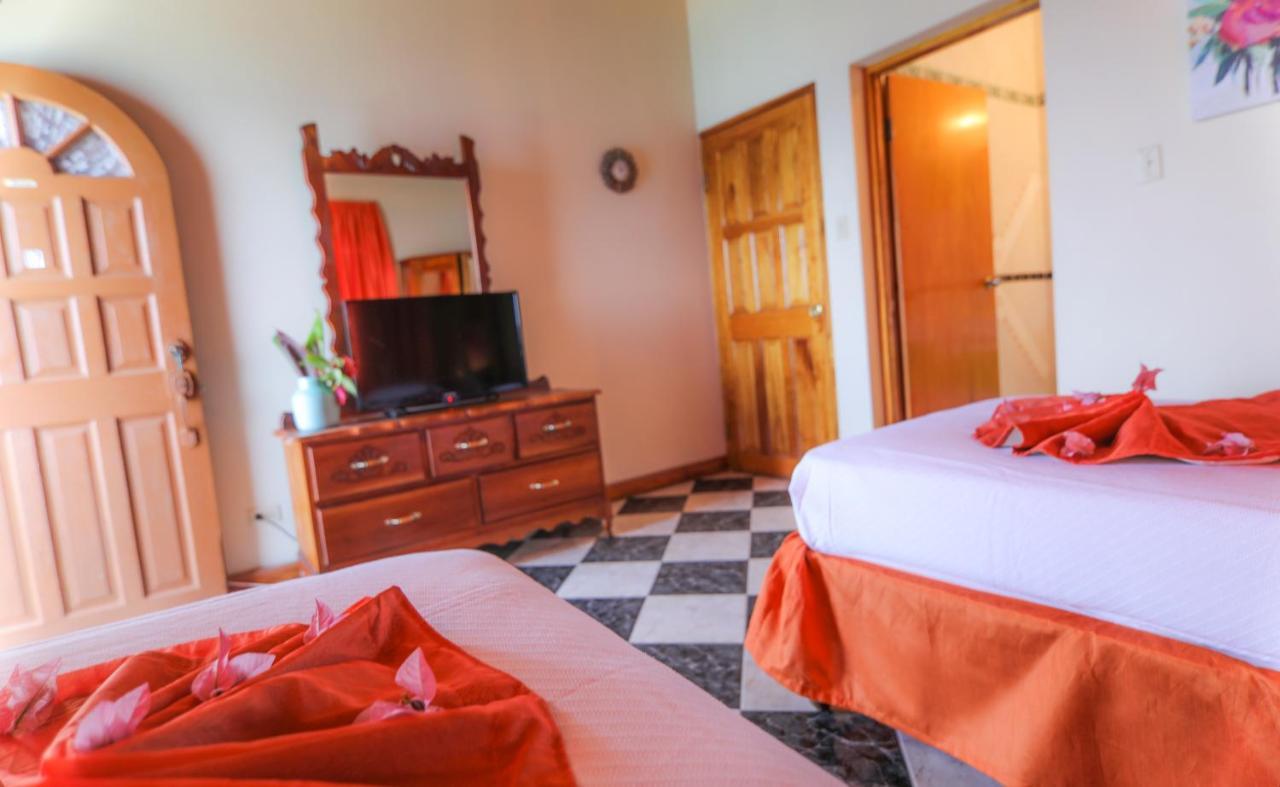 Kaiser's Hotel 4*
