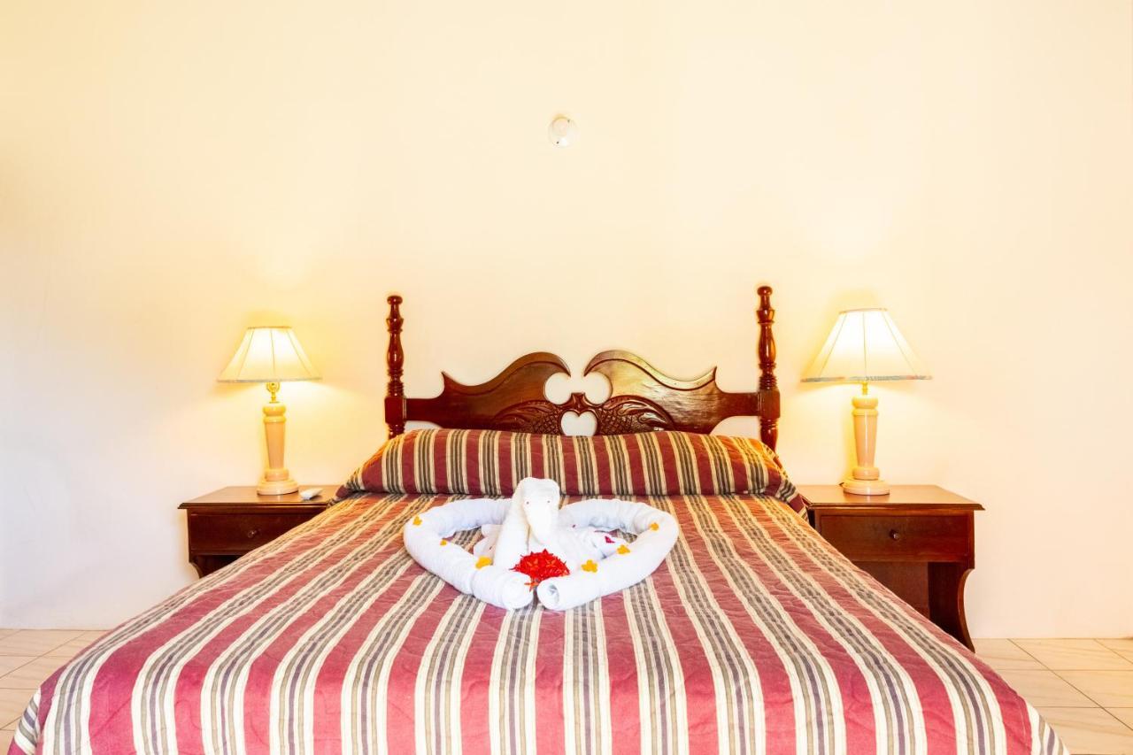 Hotel Shields Negril