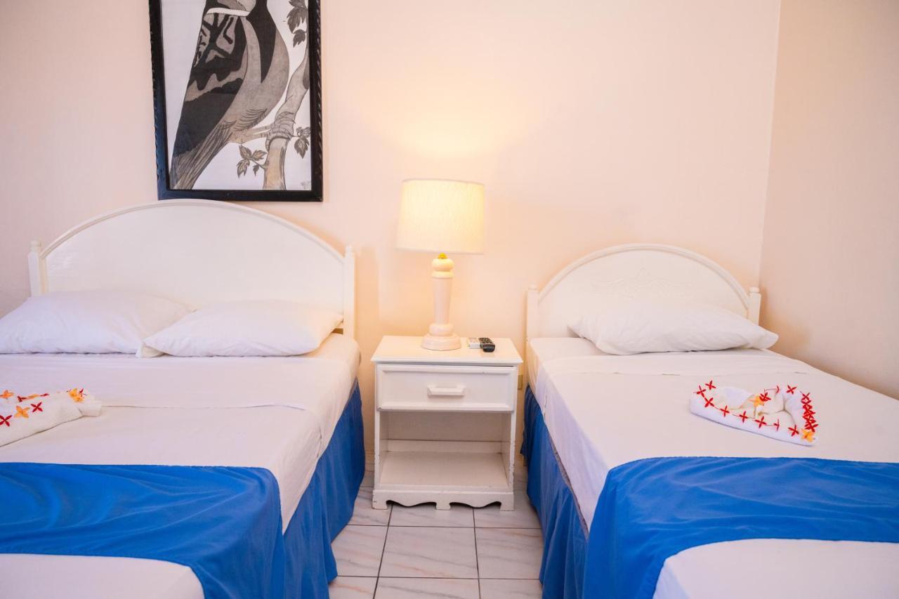 Shields Negril
