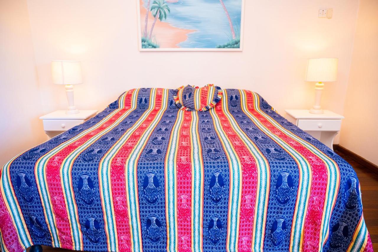 Hotel Shields 3*