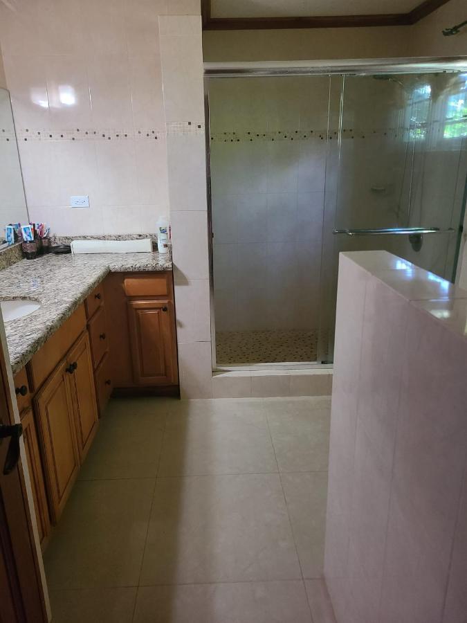 Lot 4 Heights Holiday home Negril