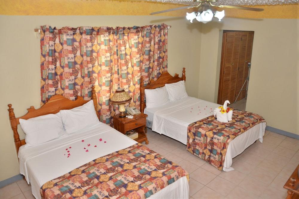 Hotel Merrils Lll Negril
