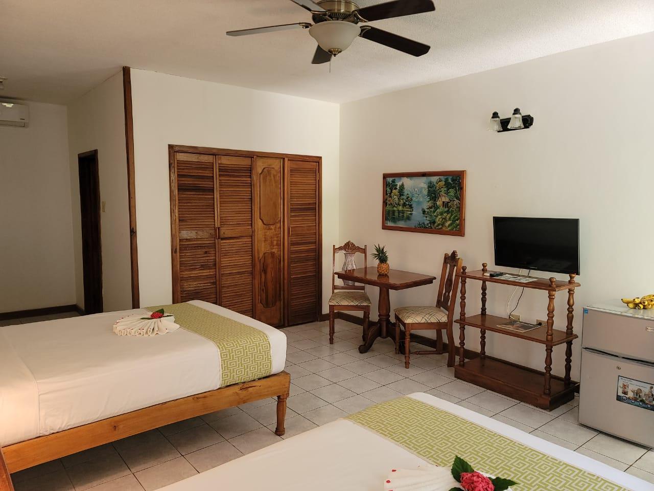 Merrils Ii Hotel 3*