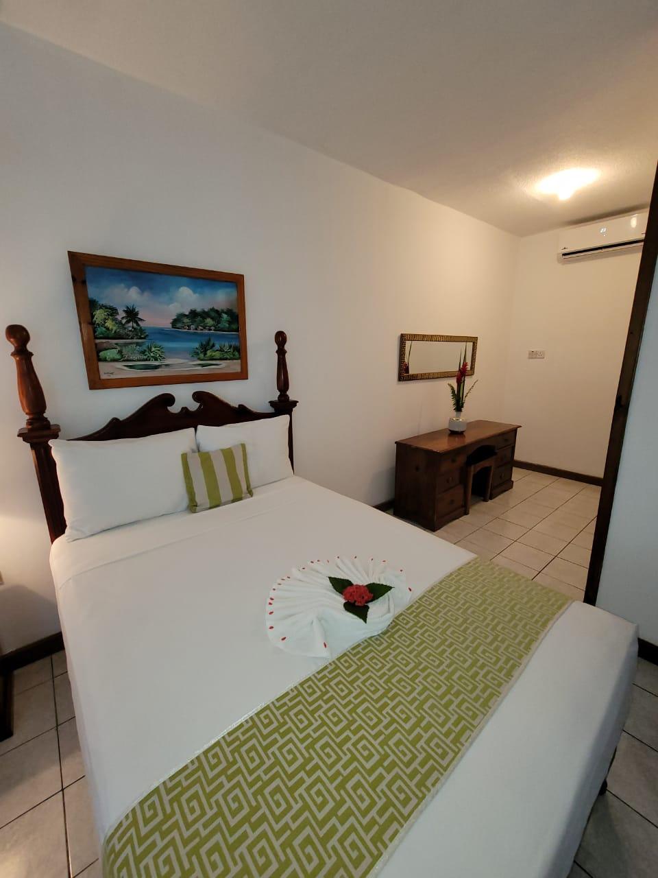 Merrils Ii Negril
