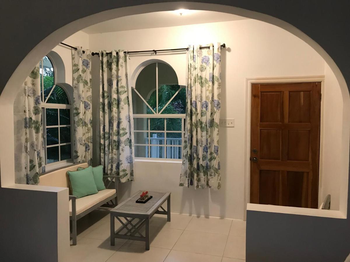 Sommerville Negril