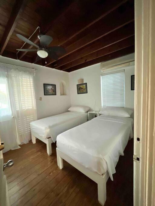 Na Penda-oasis @ Point Village, * Negril